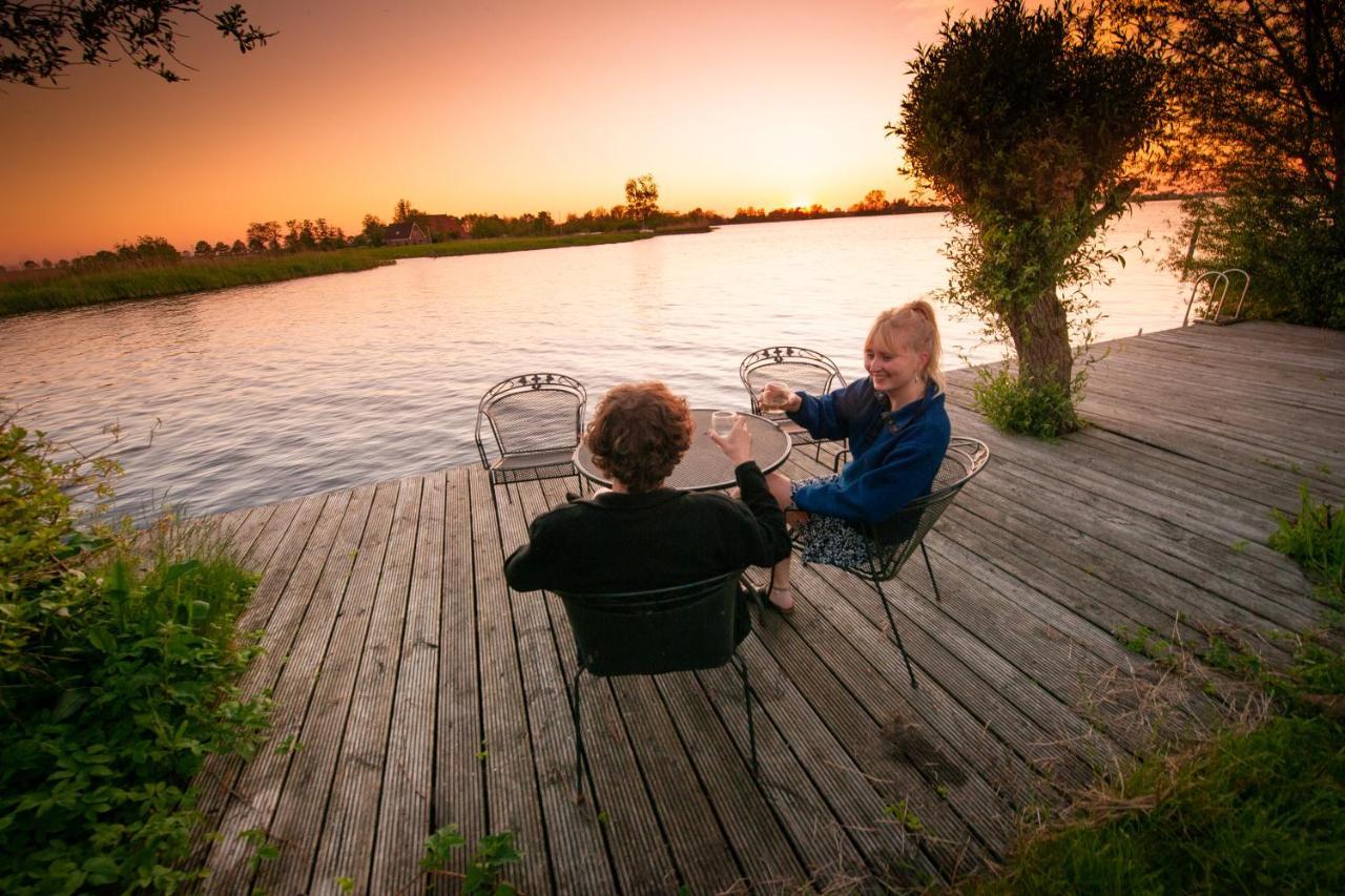 Pean-Buiten Waterlodges Nes  Exteriör bild