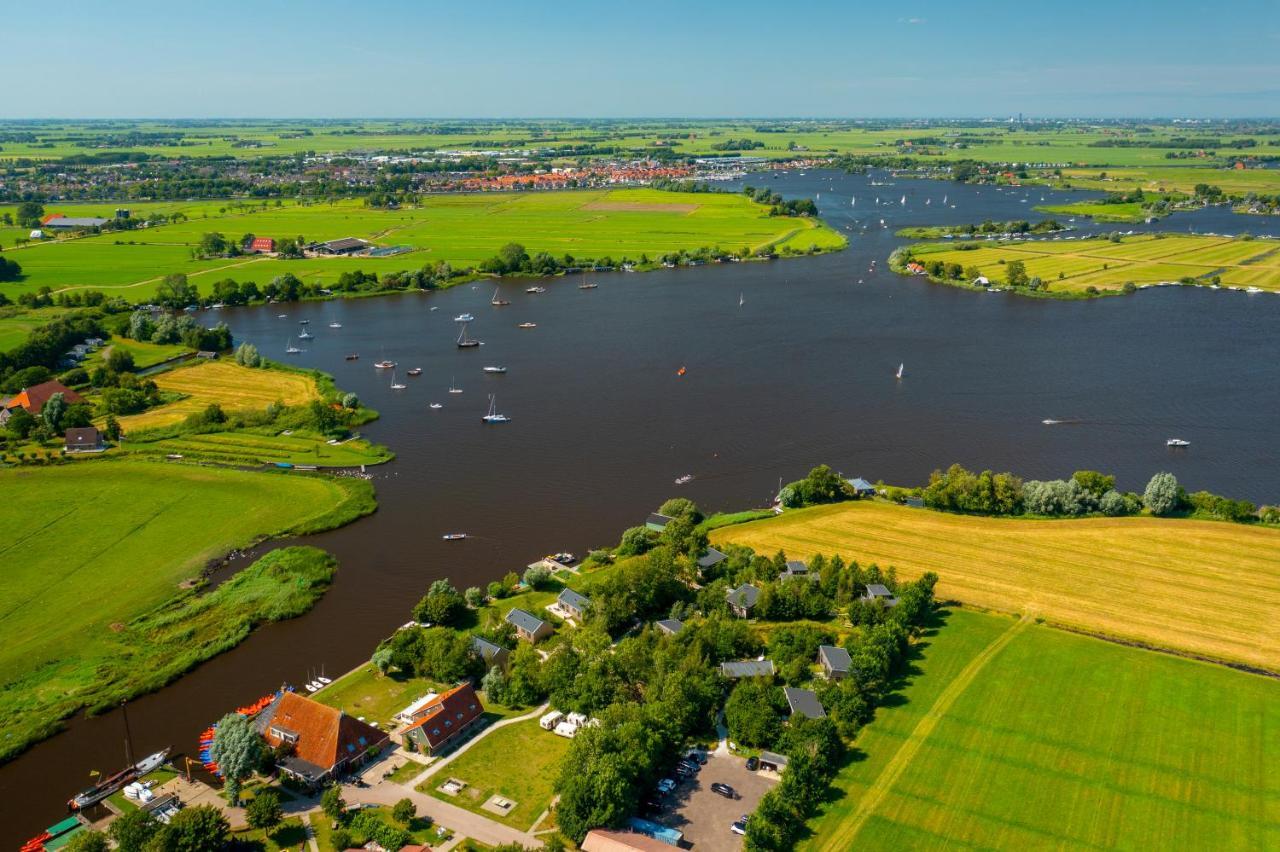 Pean-Buiten Waterlodges Nes  Exteriör bild