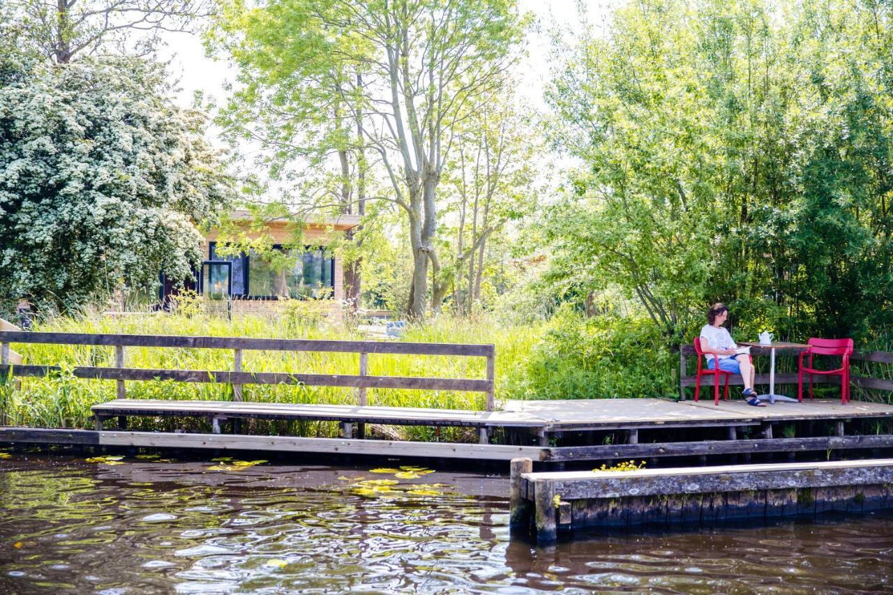 Pean-Buiten Waterlodges Nes  Exteriör bild