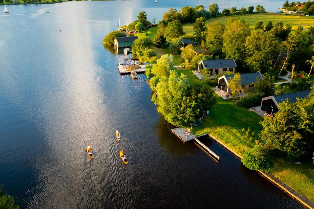 Pean-Buiten Waterlodges Nes  Exteriör bild